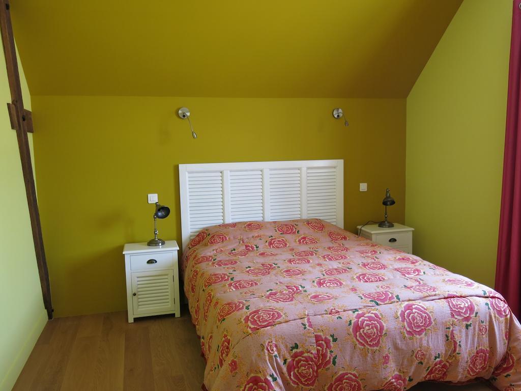 Le Parc De Crecy Bed and Breakfast Tréon Δωμάτιο φωτογραφία