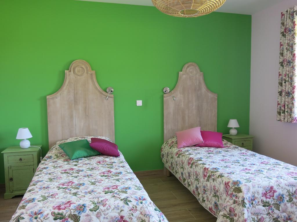 Le Parc De Crecy Bed and Breakfast Tréon Δωμάτιο φωτογραφία