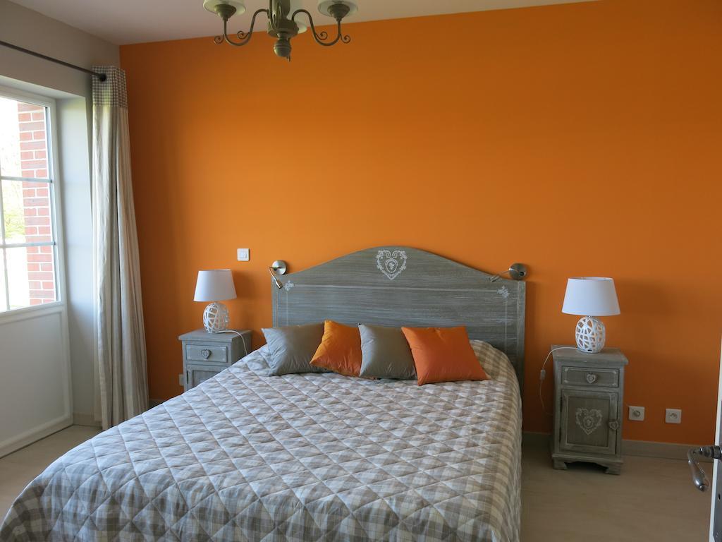 Le Parc De Crecy Bed and Breakfast Tréon Δωμάτιο φωτογραφία